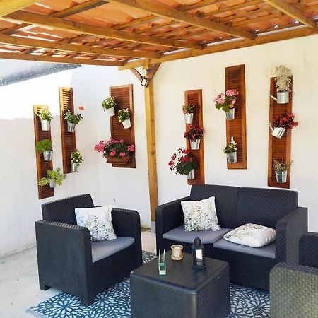 Kataenea. Apartamento En El Prepirineo Navarro. Naturaleza Aoiz Bagian luar foto